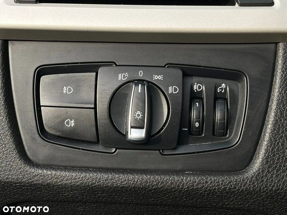 BMW Seria 3 - 23
