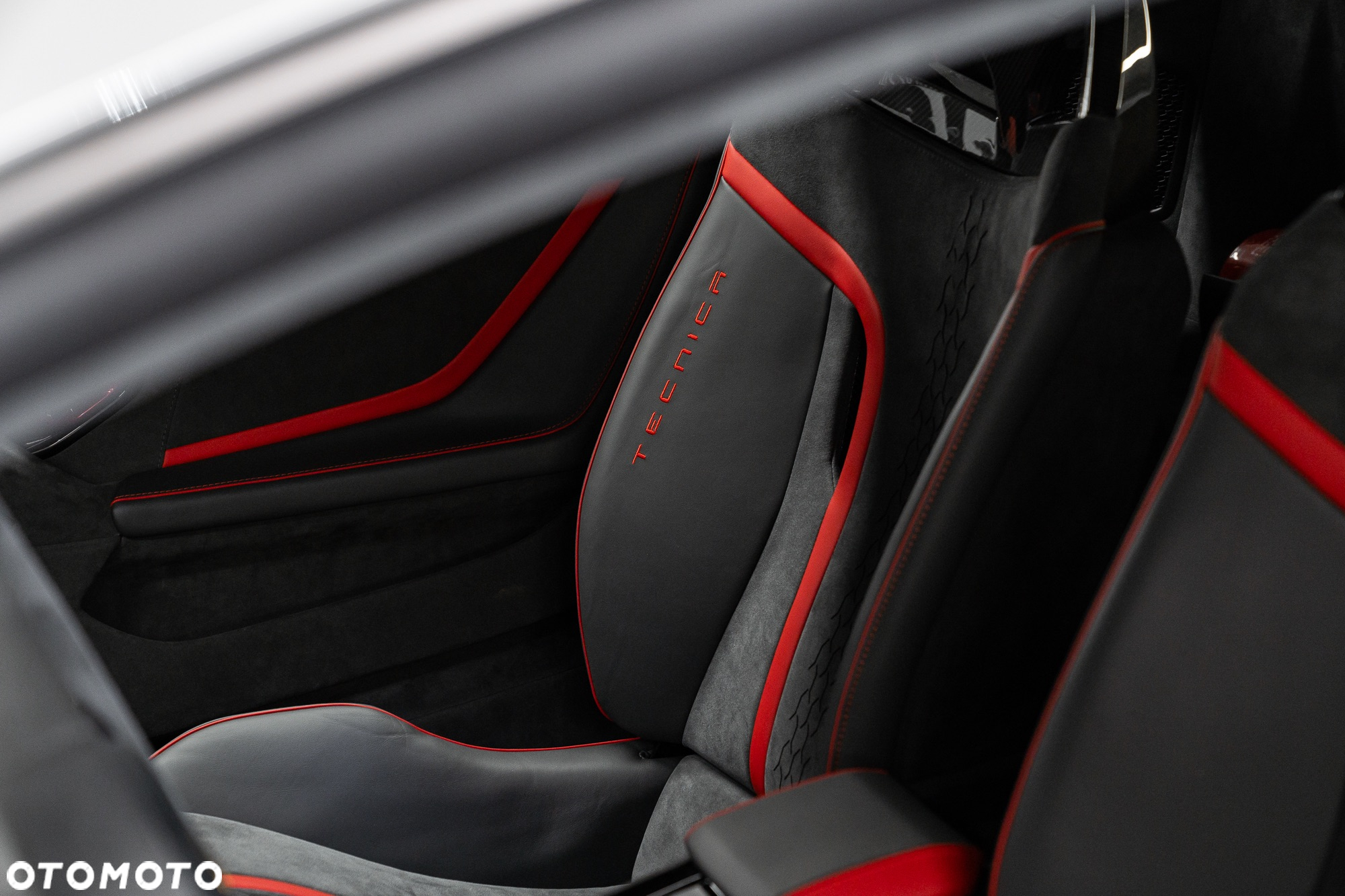Lamborghini Huracan - 35