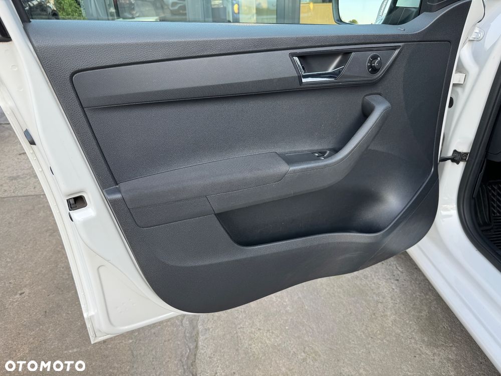 Skoda Fabia 1.0 Active - 9