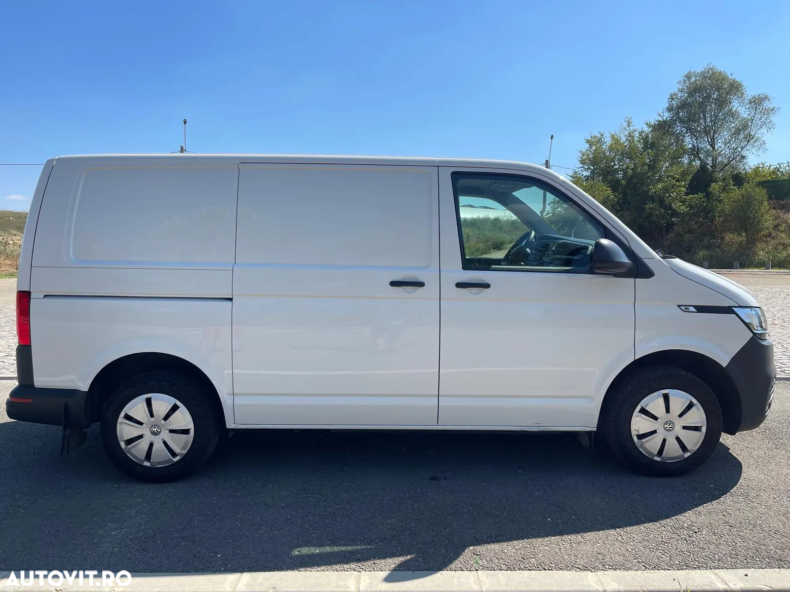 Volkswagen Transporter Kombi T6.1 2.0 TDI 81 kW KR - 16