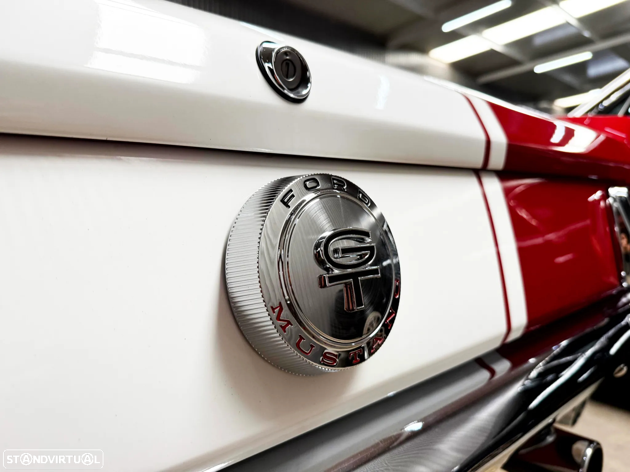 Ford Mustang - 55