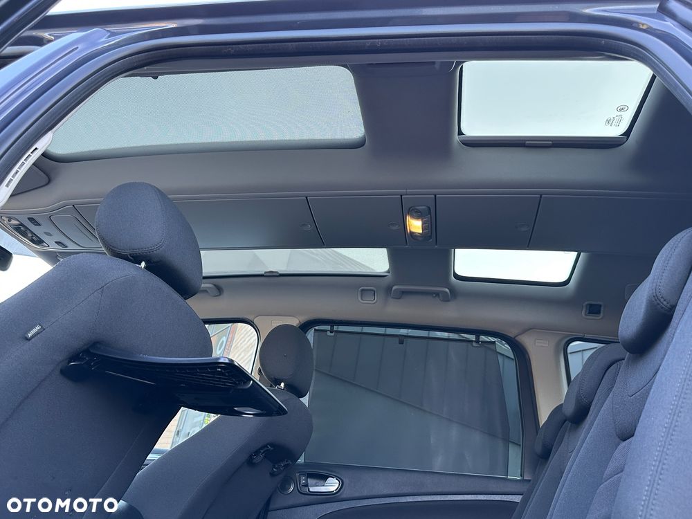 Ford Galaxy 2.0 TDCi DPF Business Edition - 26