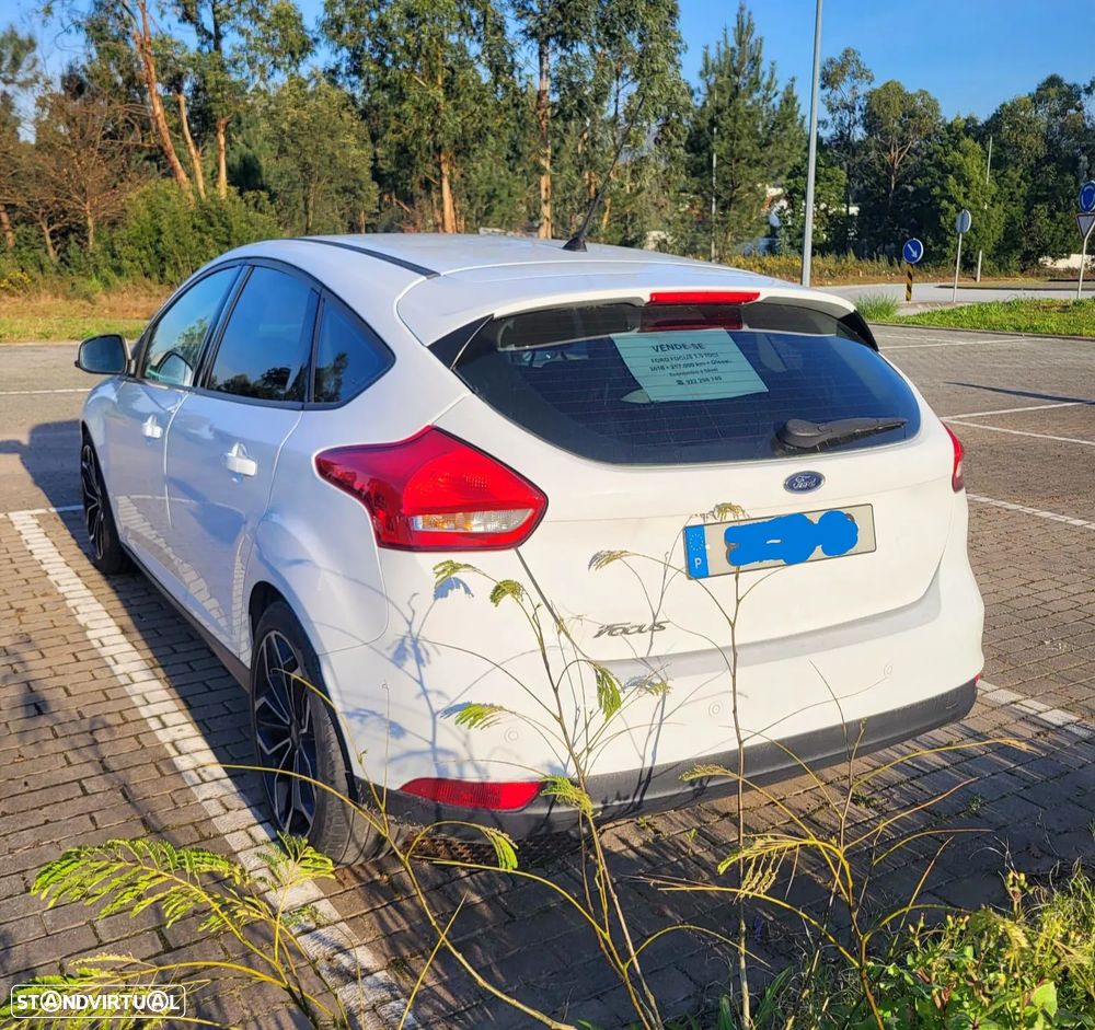 Ford Focus 1.5 TDCi Trend+ - 6