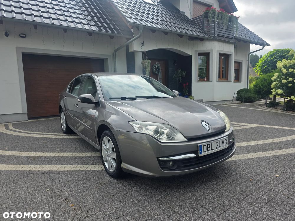 Renault Laguna 2.0 dCi Bose Edition - 1