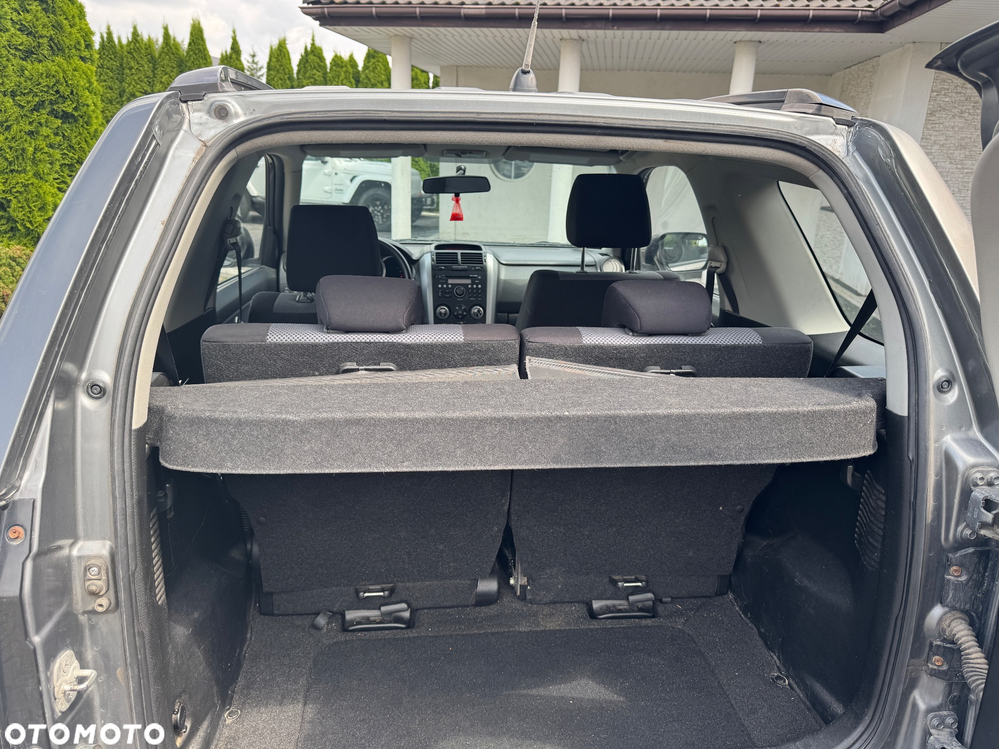 Suzuki Grand Vitara 1.9 DDiS Comfort - 11