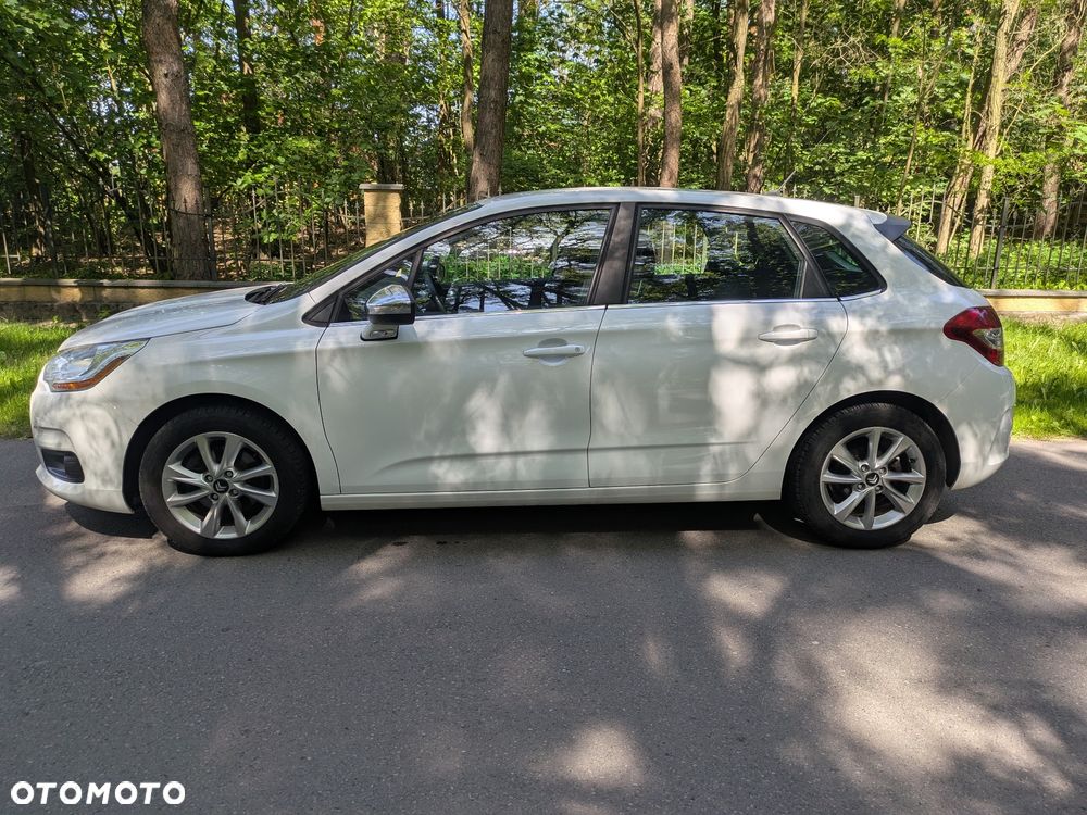 Citroën C4 HDi 115 Exclusive - 12