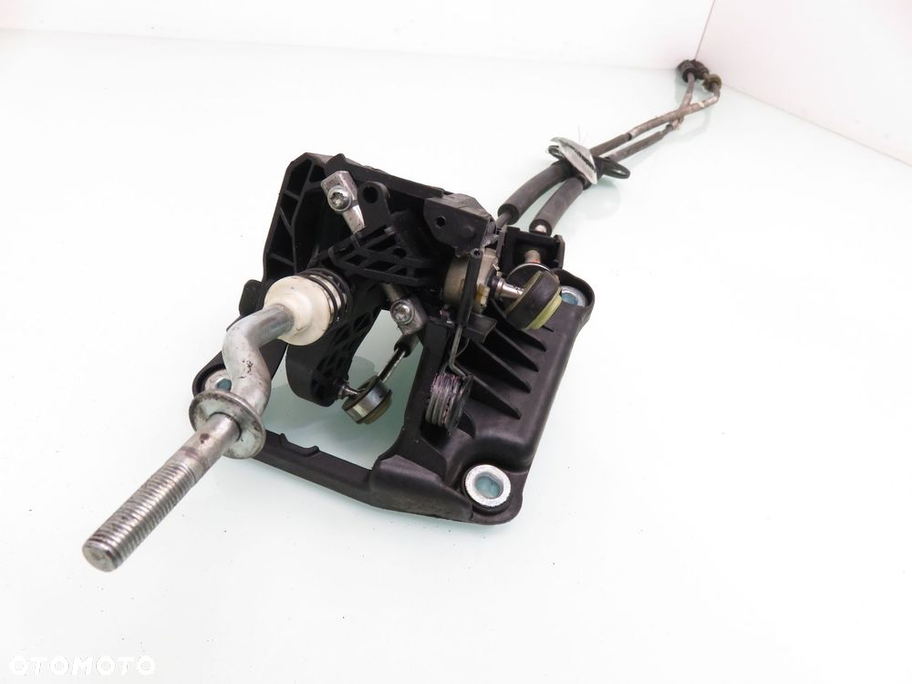 LEWAREK MAZDA 5 CR19 2.0 CD - 7