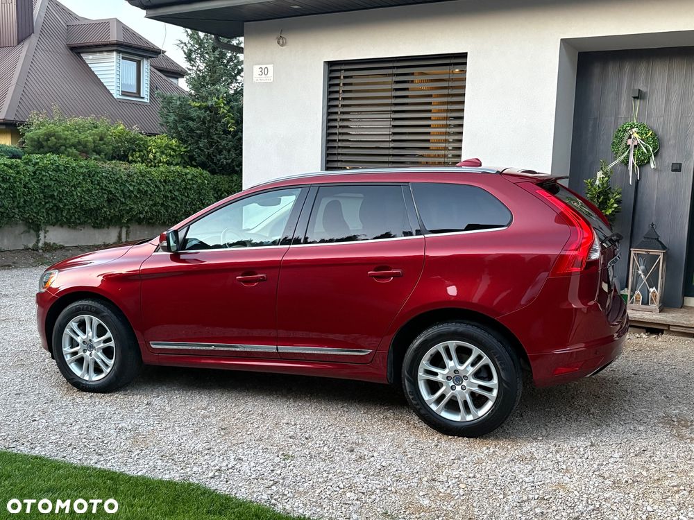 Volvo XC 60 T5 Drive-E Momentum - 4