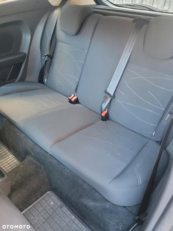 Ford Fiesta 1.25 Titanium X - 16
