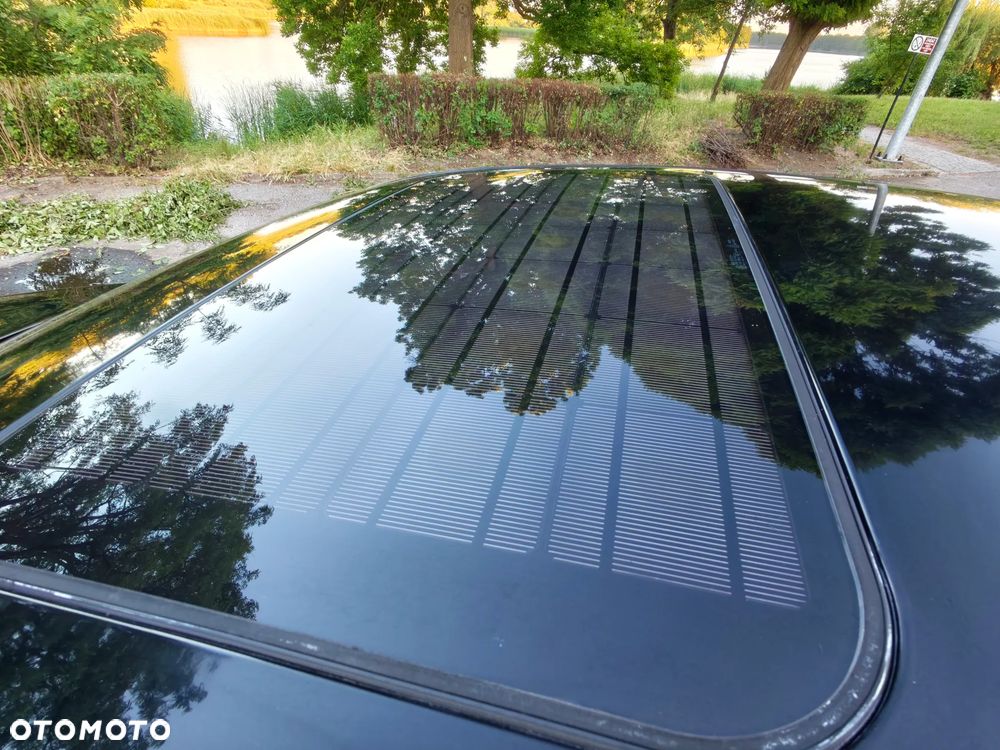 Volkswagen Passat 2.0 TSI Highline - 23