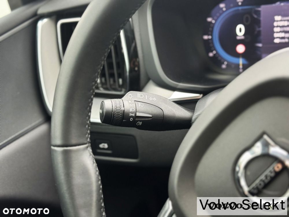 Volvo XC 60 - 25