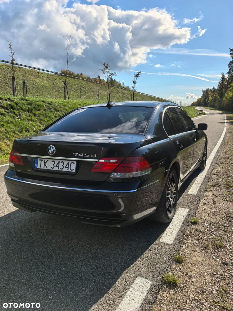 BMW Seria 7 745d - 3