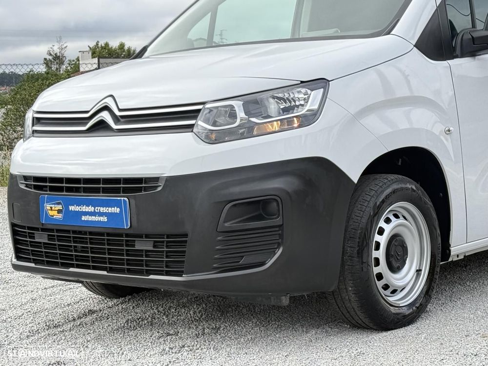 Citroën Berlingo BERLINGO 1.5 BLUE-HDI ECRÃ 3 Lug. IVA - 4