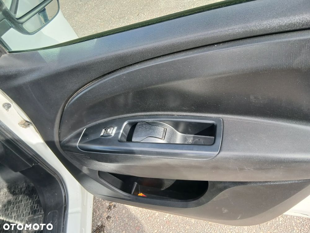 Opel Combo D Van - 13