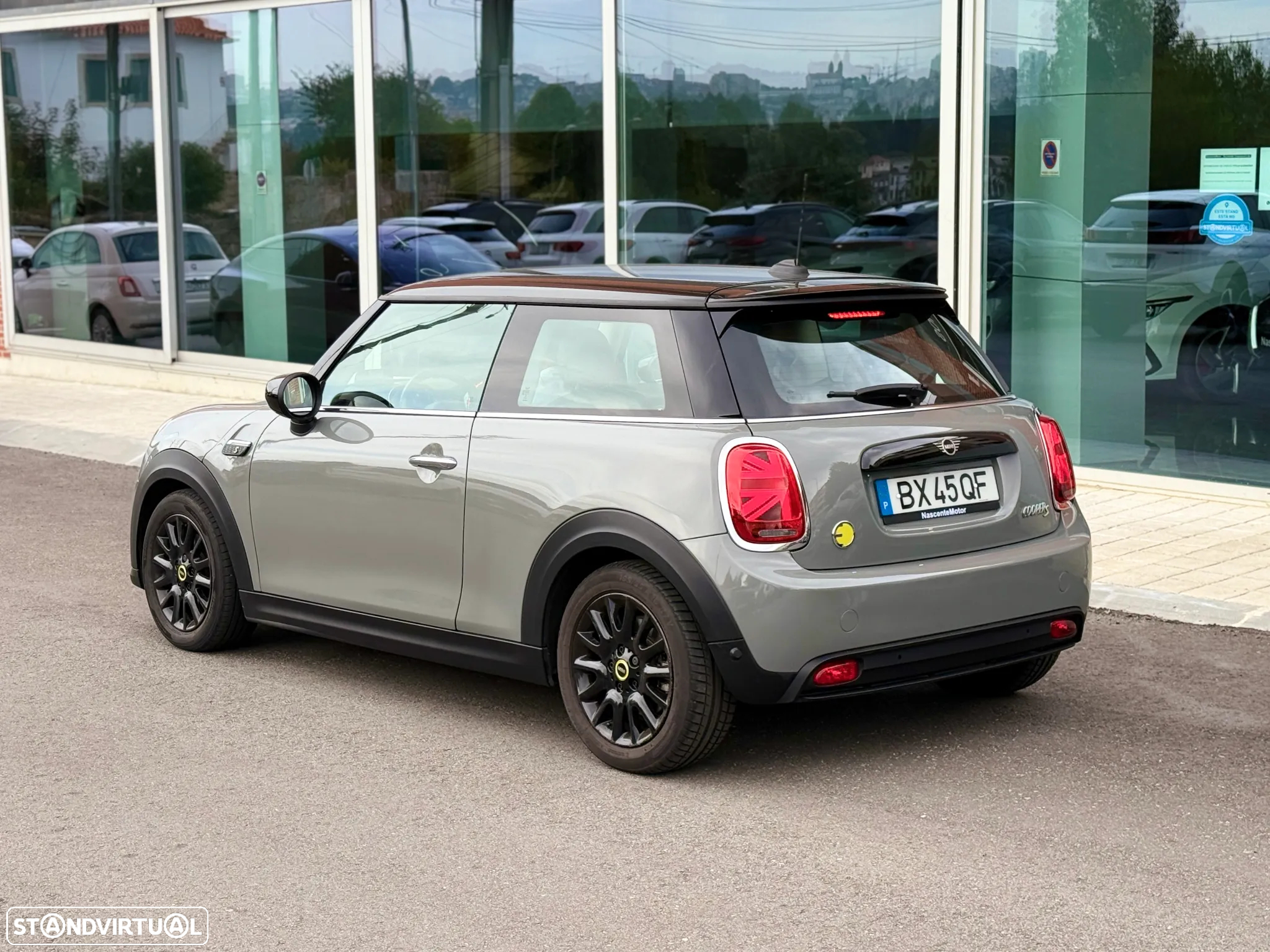 MINI 3 Portas Cooper SE Yours - 16