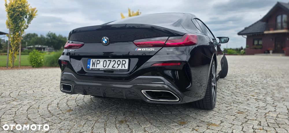 BMW Seria 8 - 8
