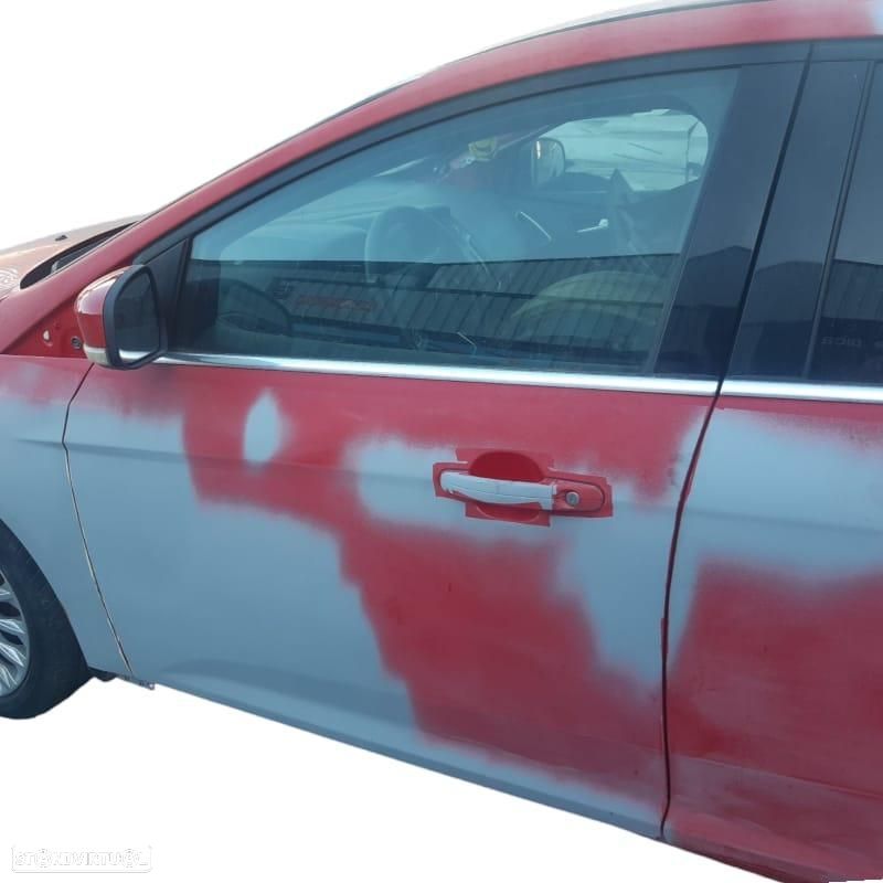 PORTA FRENTE ESQUERDA FORD FOCUS BERLINA CB8 - 1