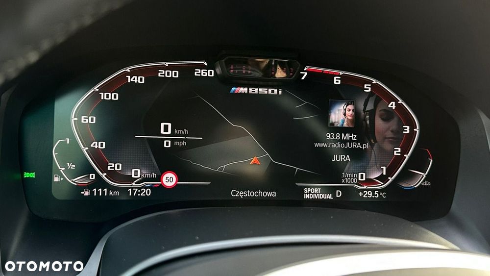BMW Seria 8 - 21
