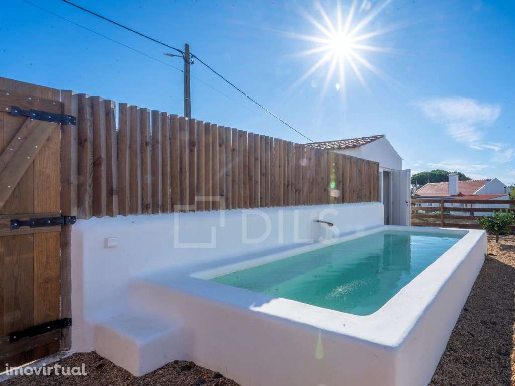 Moradia T3, Renovada, em Sobreiras Altas - Grande imagem: 3/26