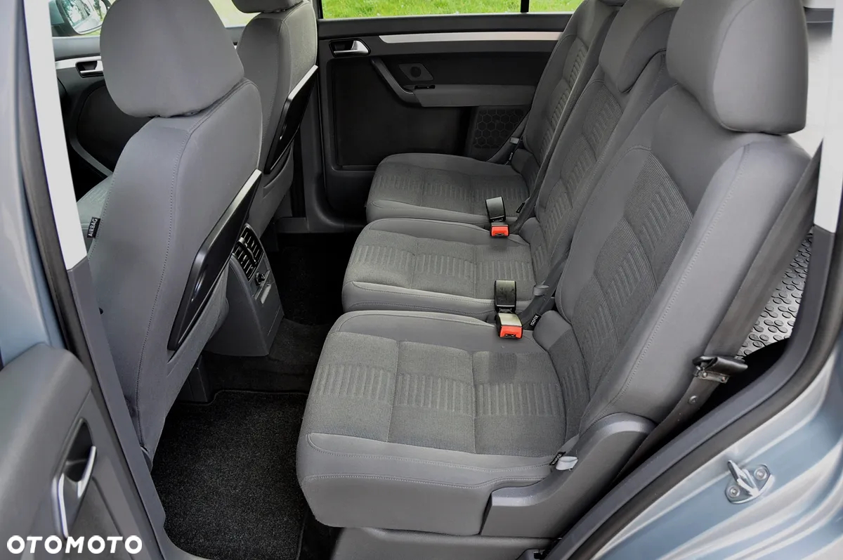 Volkswagen Touran 1.4 TSI Highline - 11