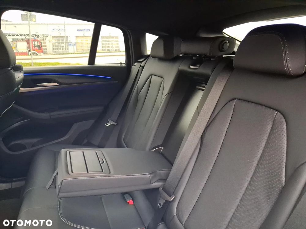 BMW X4 xDrive20d mHEV M Sport sport - 17