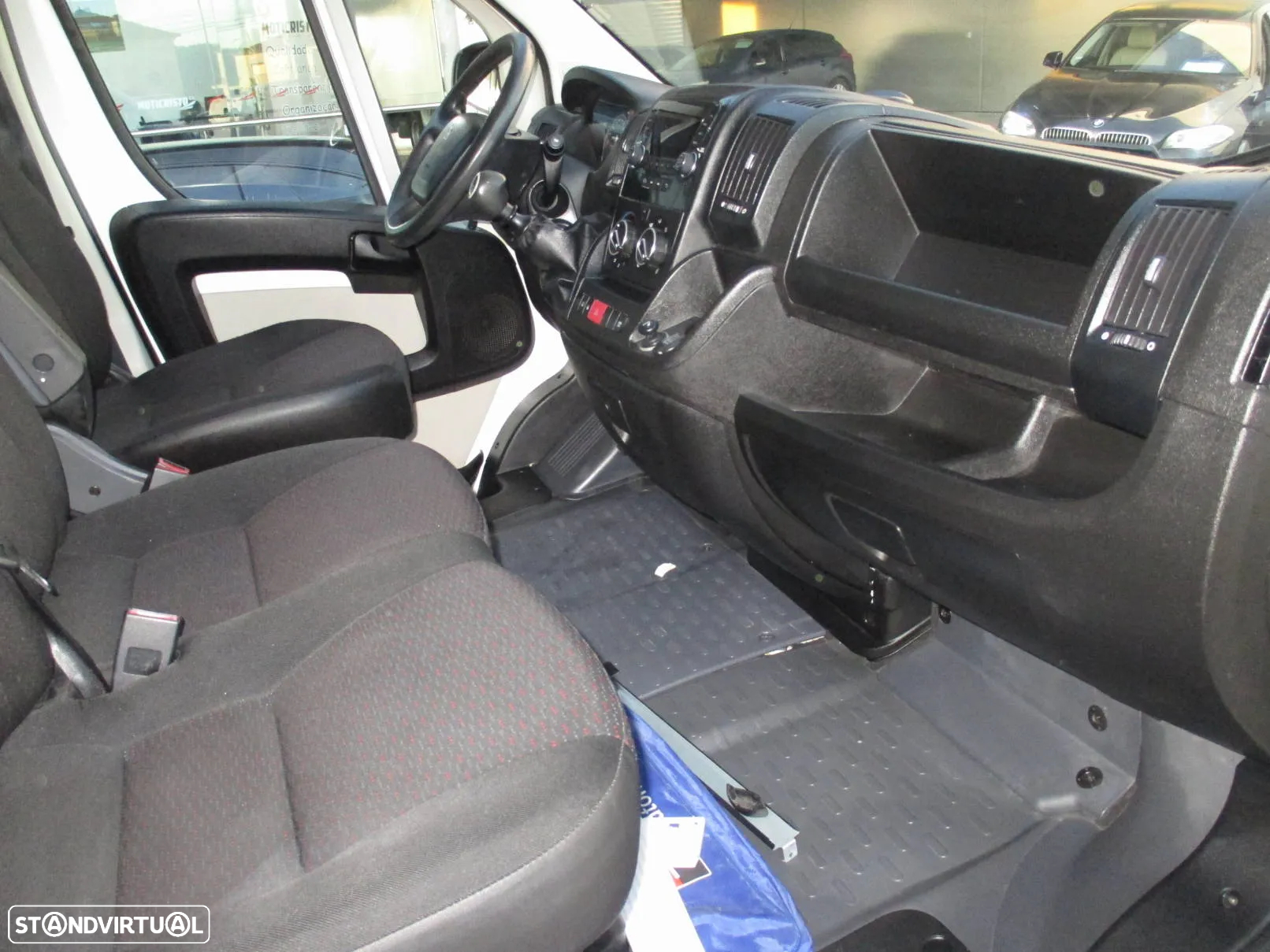 Peugeot Boxer L2H2  2.0 Isotérmica C/Frio 0 Graus - 14