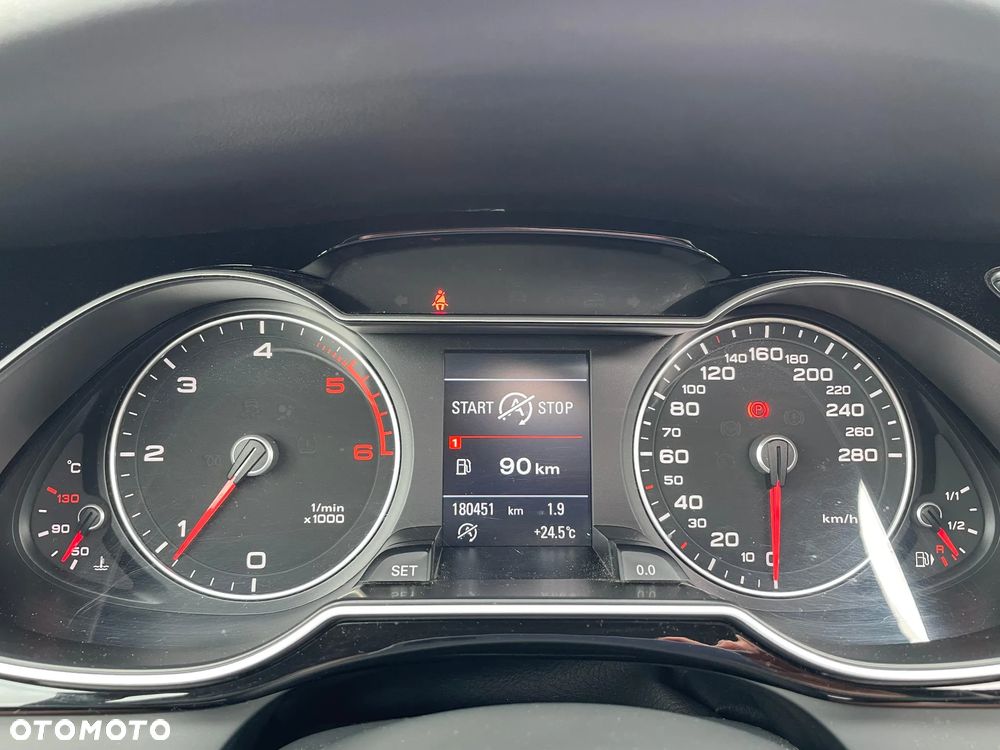 Audi A4 Avant 2.0 TDI DPF quattro S line Sportpaket - 22