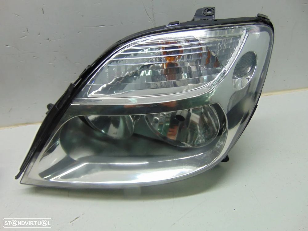 Renault Scenic RX4 faróis - 5