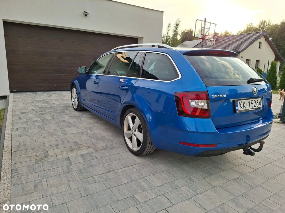 Skoda Octavia 2.0 TDI SCR Ambition - 4