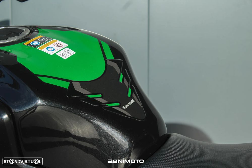 Kawasaki Versys 650 GrandTourer - 13