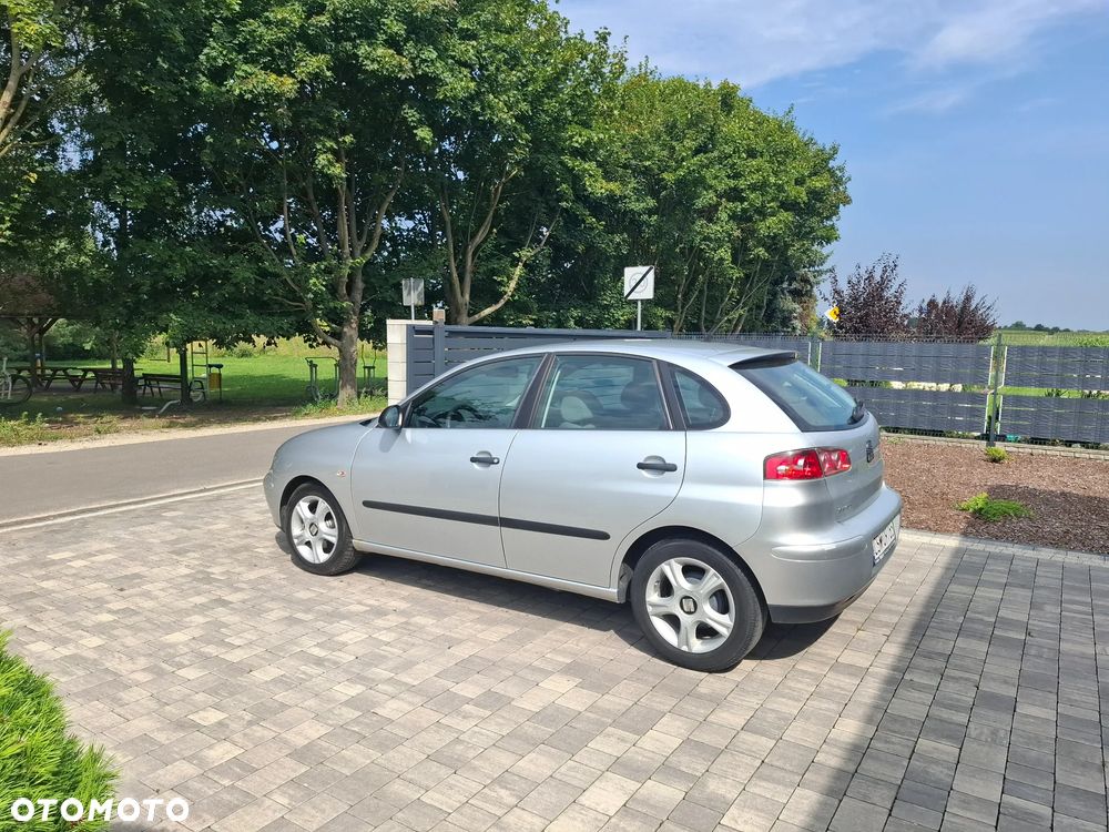 Seat Ibiza 1.2 12V Stella - 2