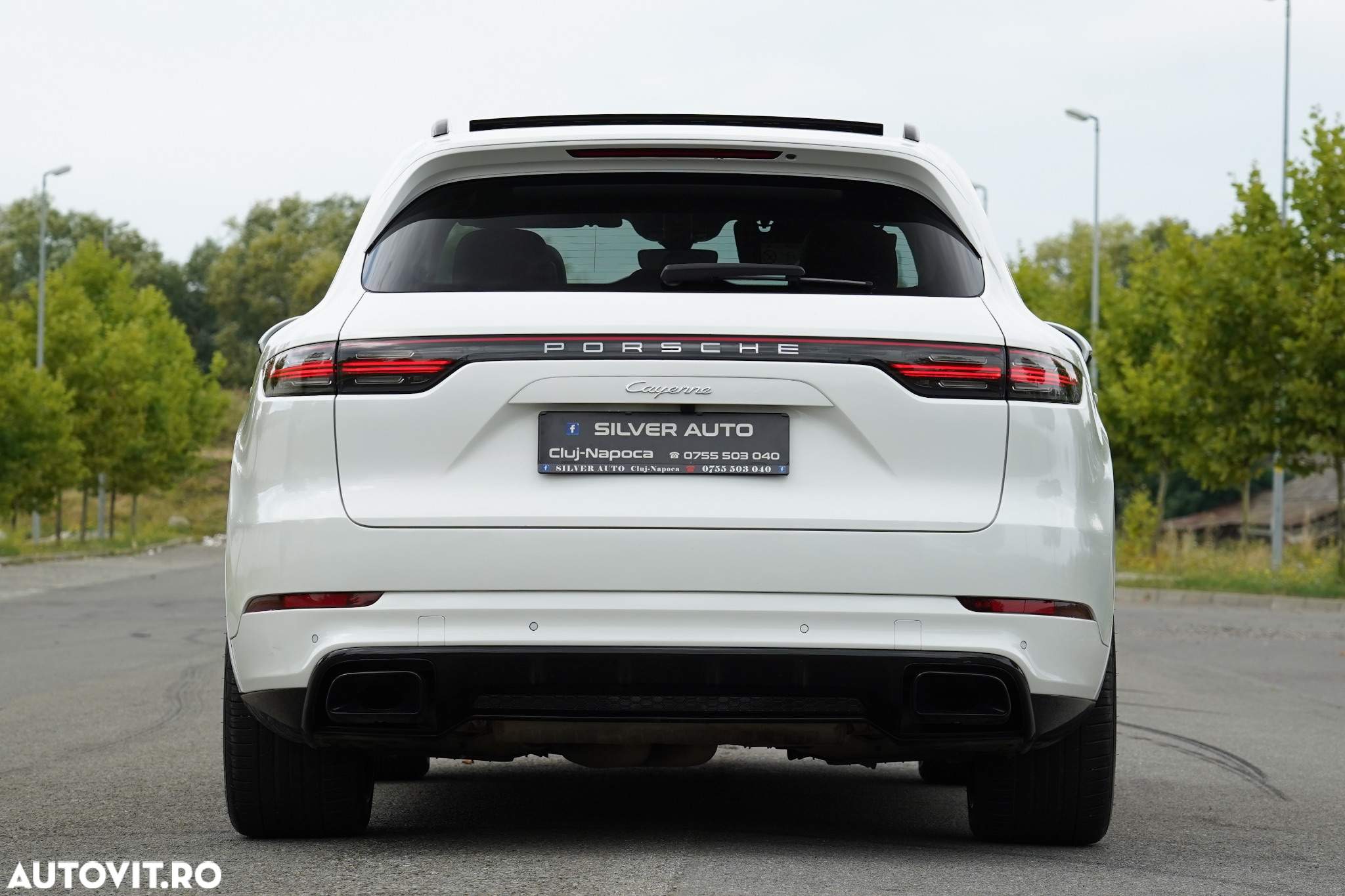 Porsche Cayenne Coupe Standard - 28