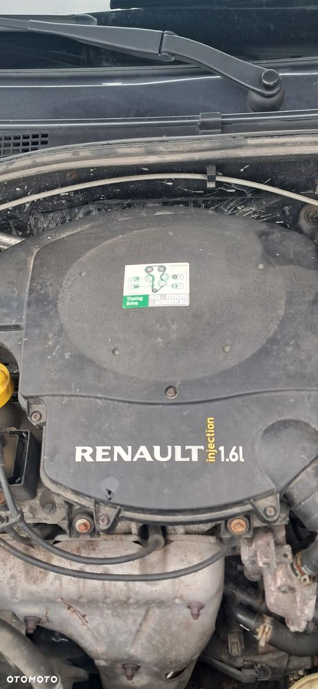 Dacia Sandero 1.6 Hi-Flex - 13