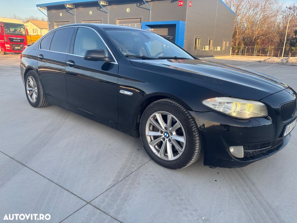 BMW Seria 5 525d Aut. - 3