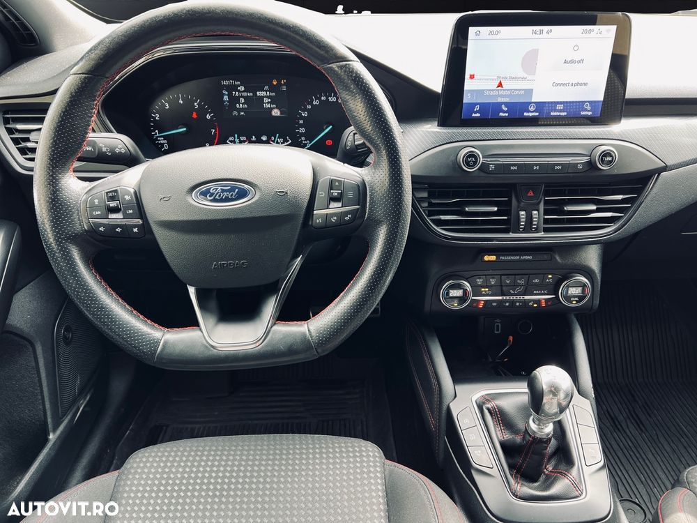 Ford Focus 1.5 EcoBoost ST Line Business - 11