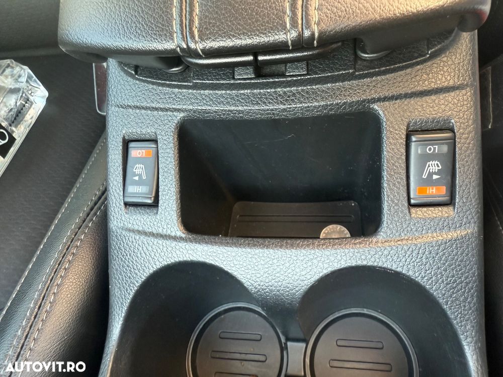 Nissan Qashqai 1.6 DCI Start/Stop X-TRONIC Tekna - 18