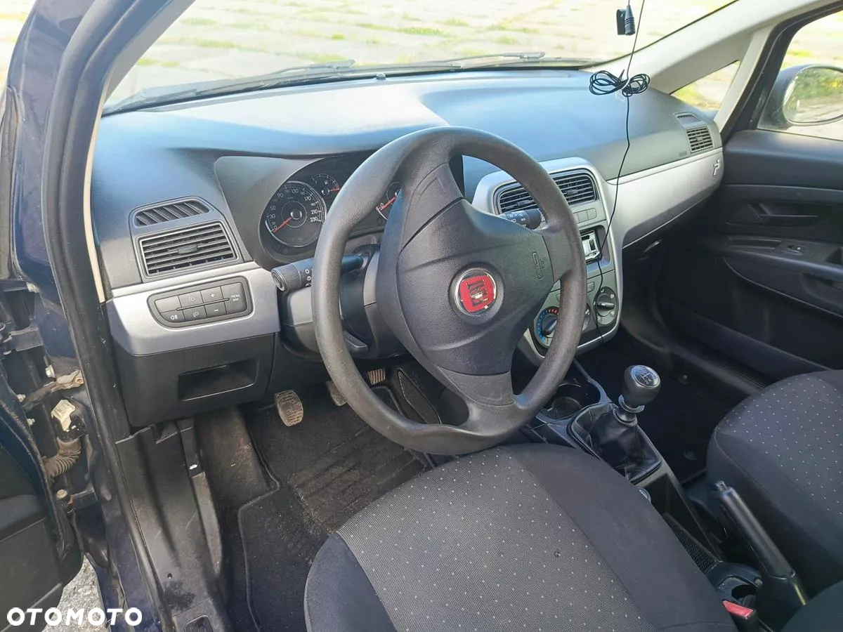 Fiat Punto - 13