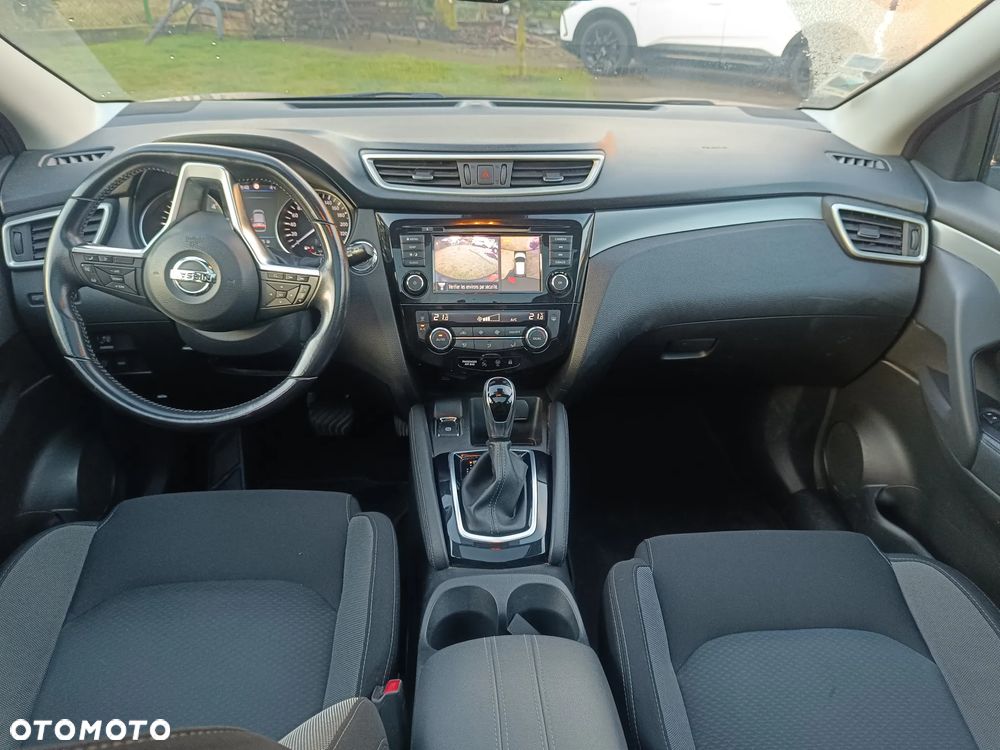 Nissan Qashqai - 12