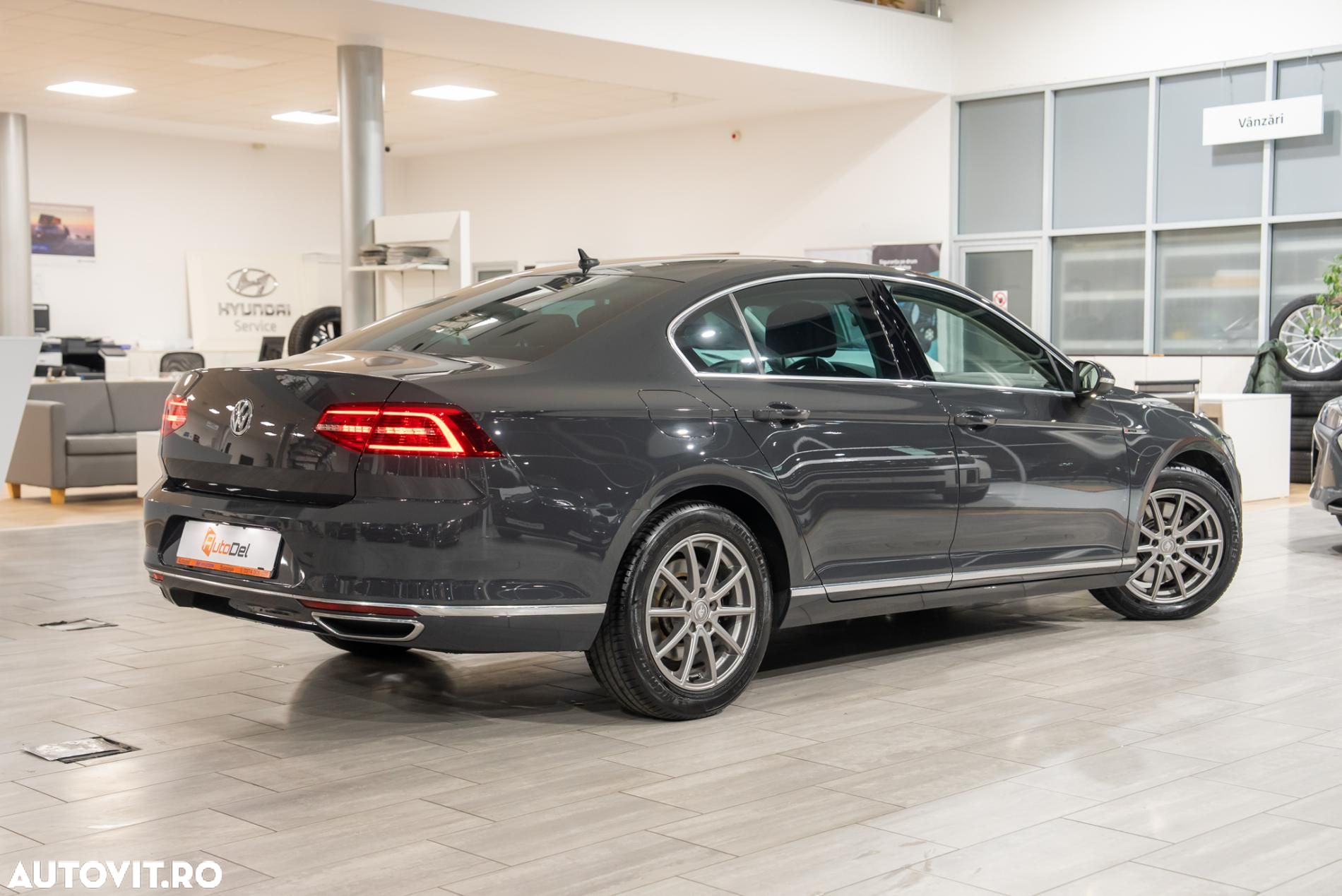 Volkswagen Passat 2.0 TDI SCR (BlueMotion Tech) 4Motion D Highline - 4