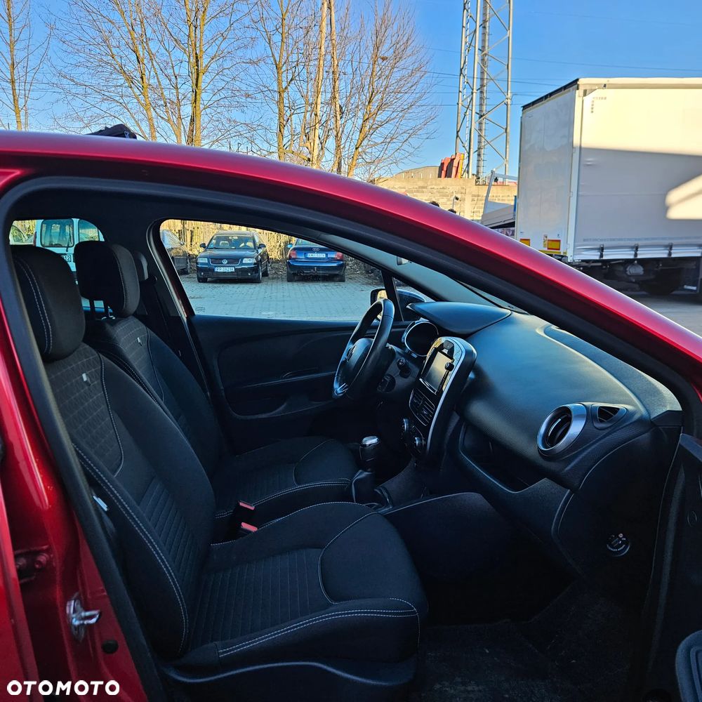 Renault Clio 1.2 16V 75 LIMITED - 16