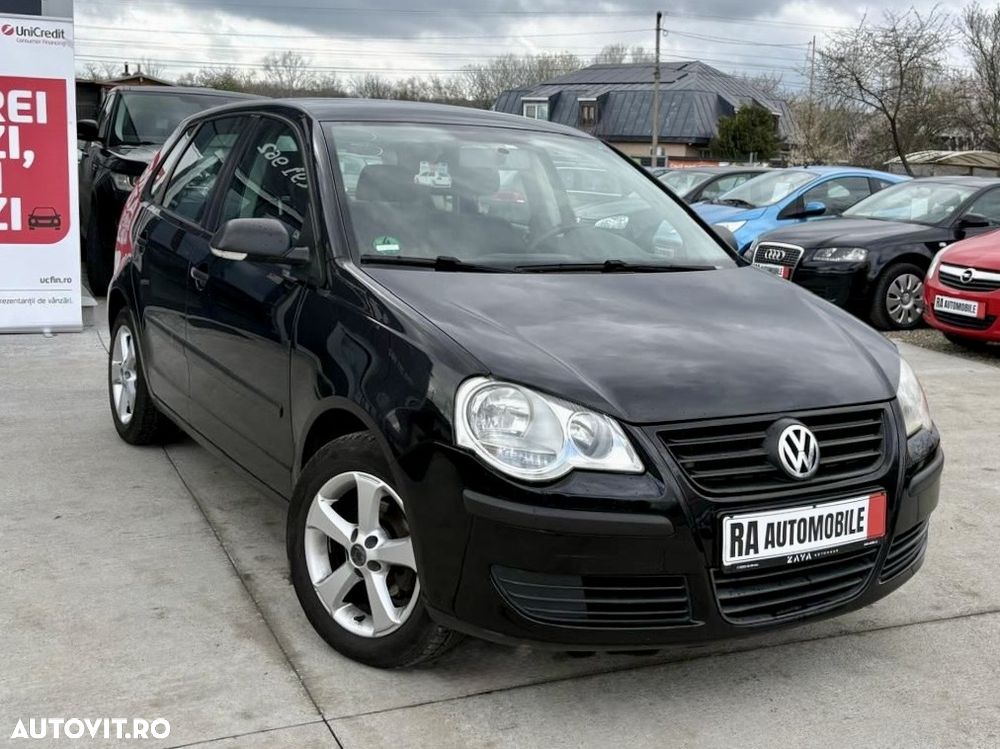 Volkswagen Polo 1.4 16V Highline - 1
