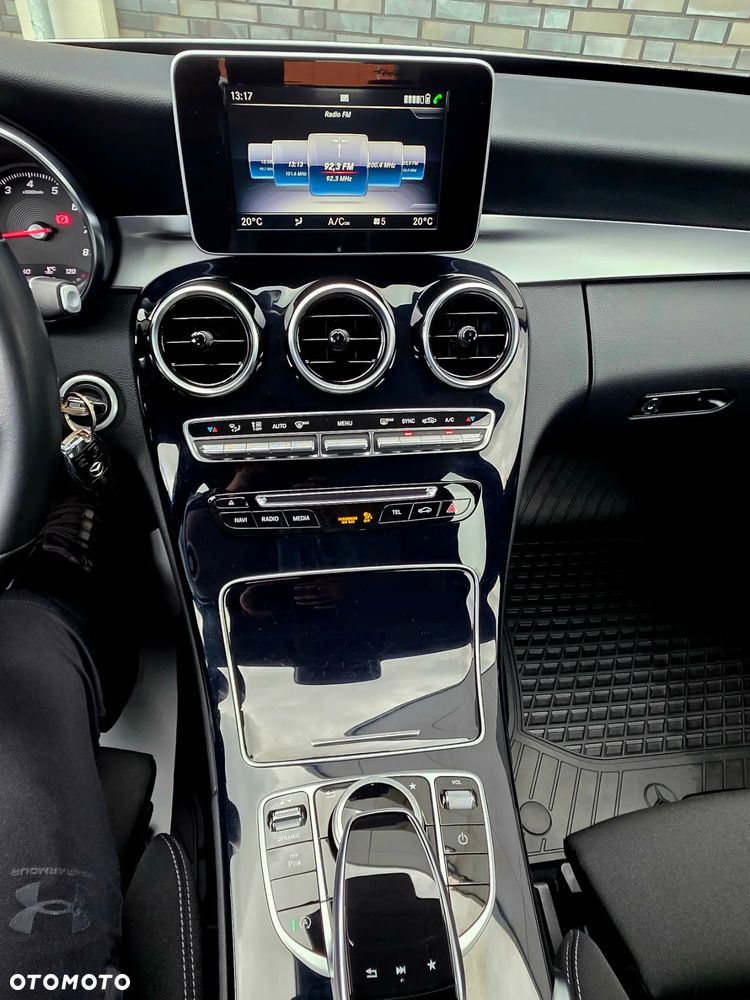 Mercedes-Benz Klasa C 200 7G-TRONIC Avantgarde - 23