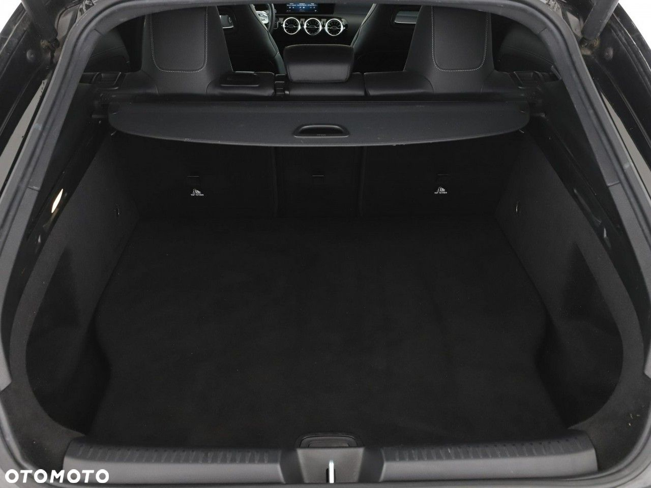 Mercedes-Benz CLA 250 e Shooting Brake 8G-DCT AMG Line - 20