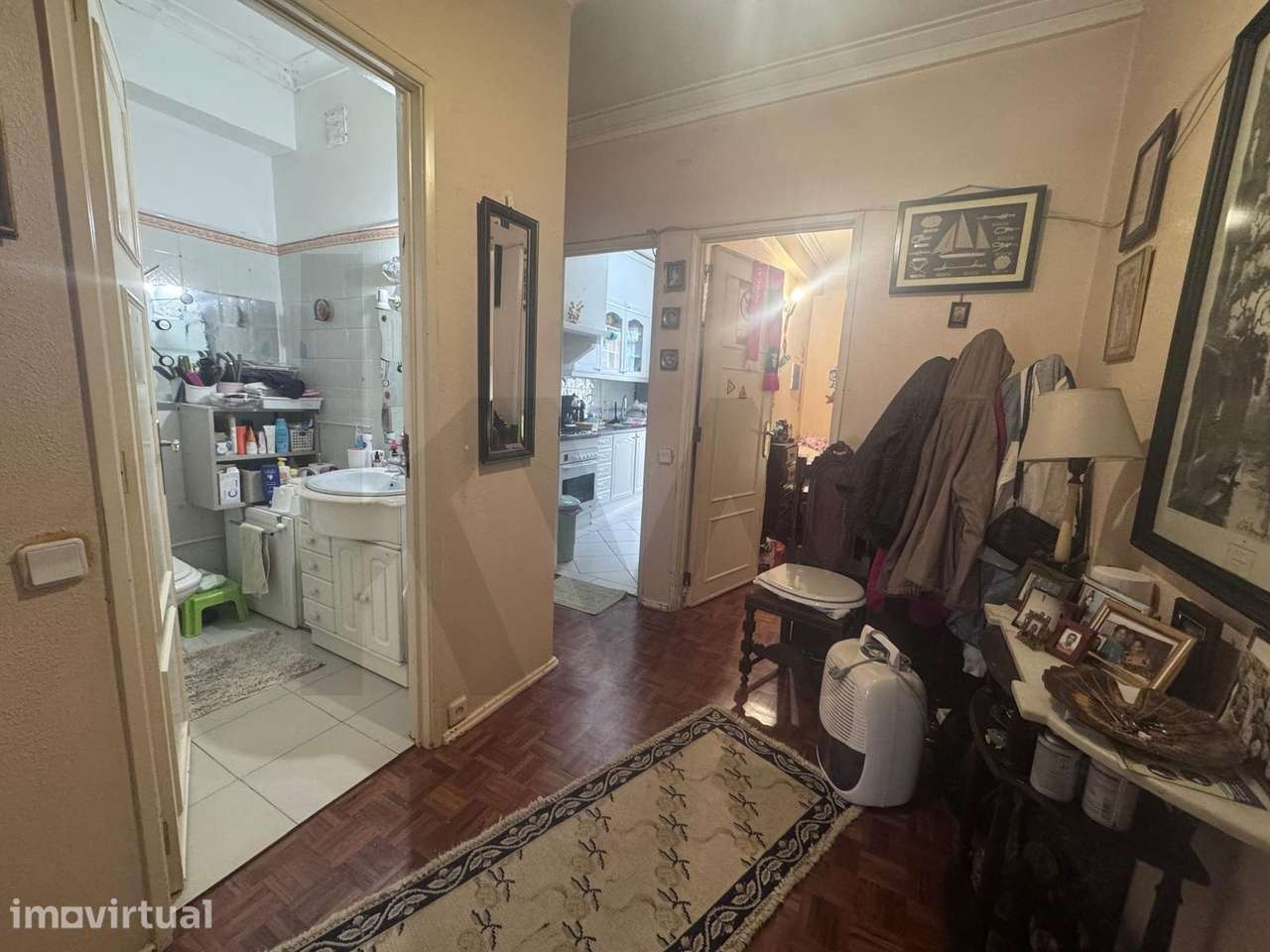 Duplex convertido em dois apartamentos T2 - Grande imagem: 3/18