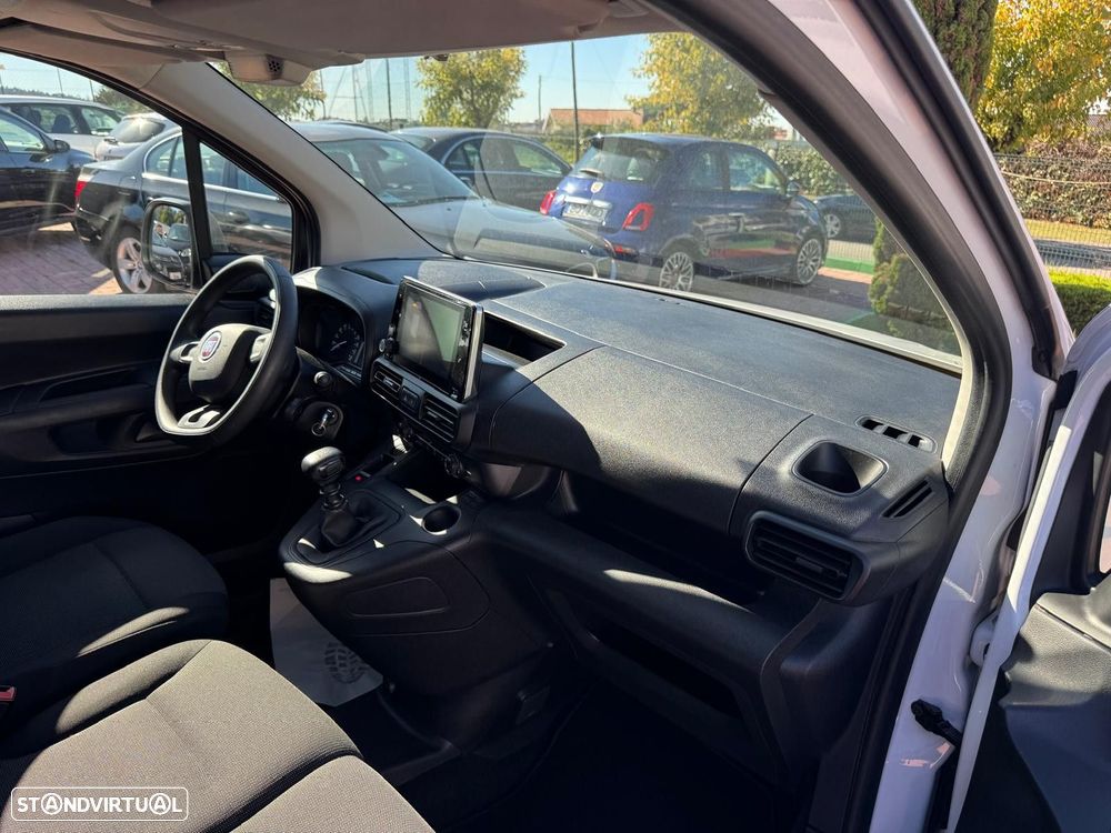 Fiat Doblo Outro - 13