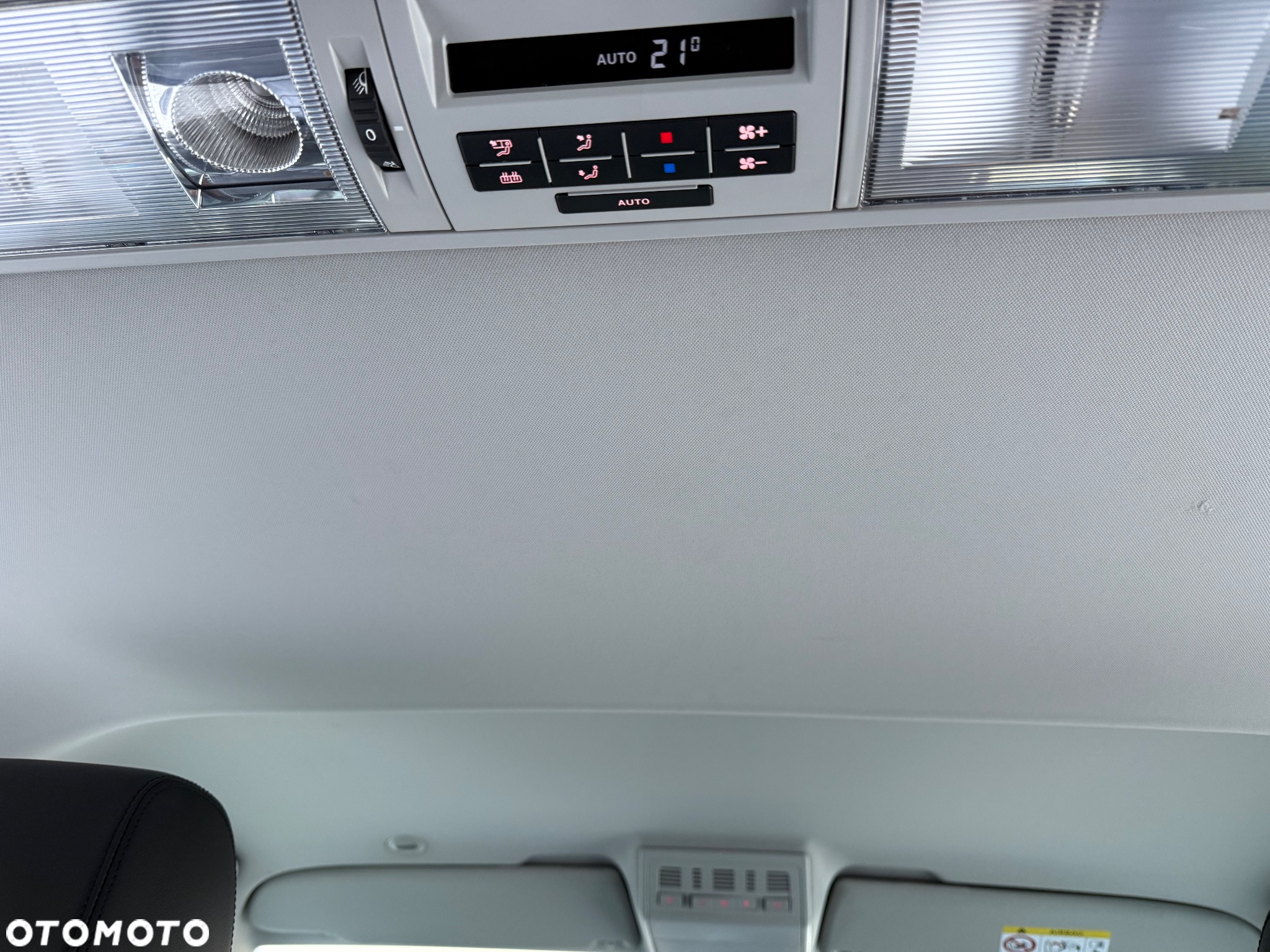 Volkswagen Caravelle 2.0 BiTDI L2 Highline DSG - 16