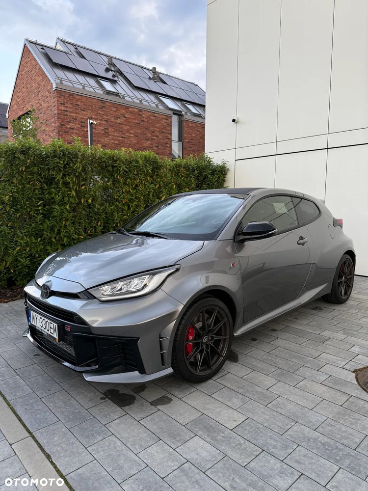 Toyota Yaris GR 1.6 Dynamic - 1