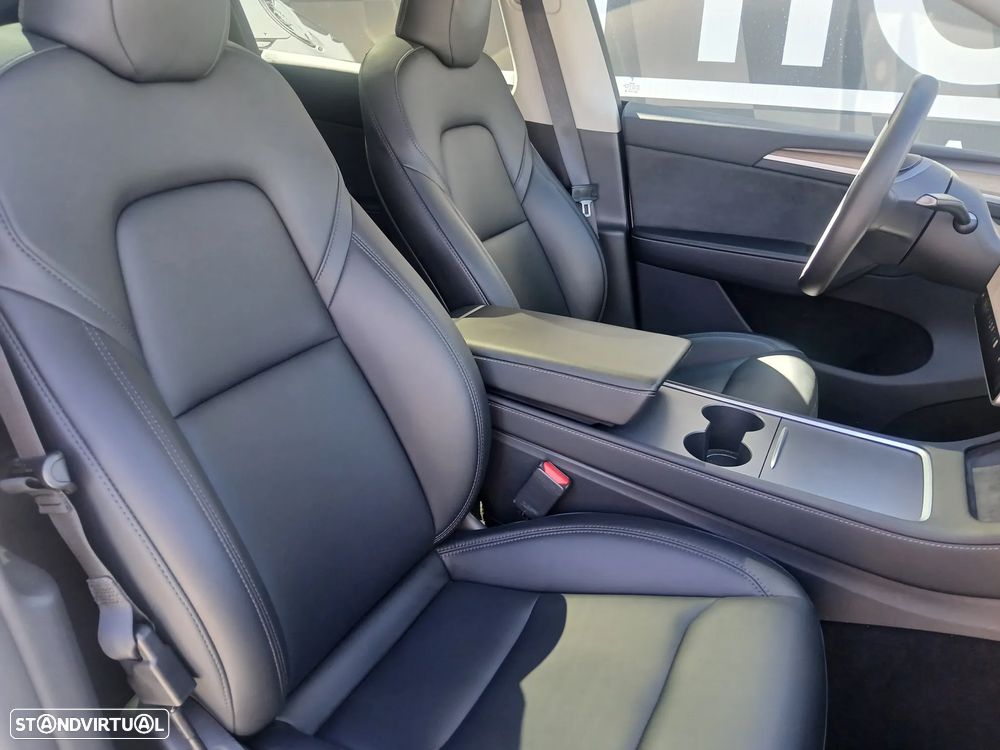 Tesla Model Y Performance Tração Integral - 20