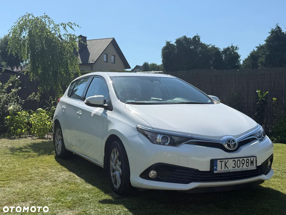 Toyota Auris 1.6 Classic Plus - 1