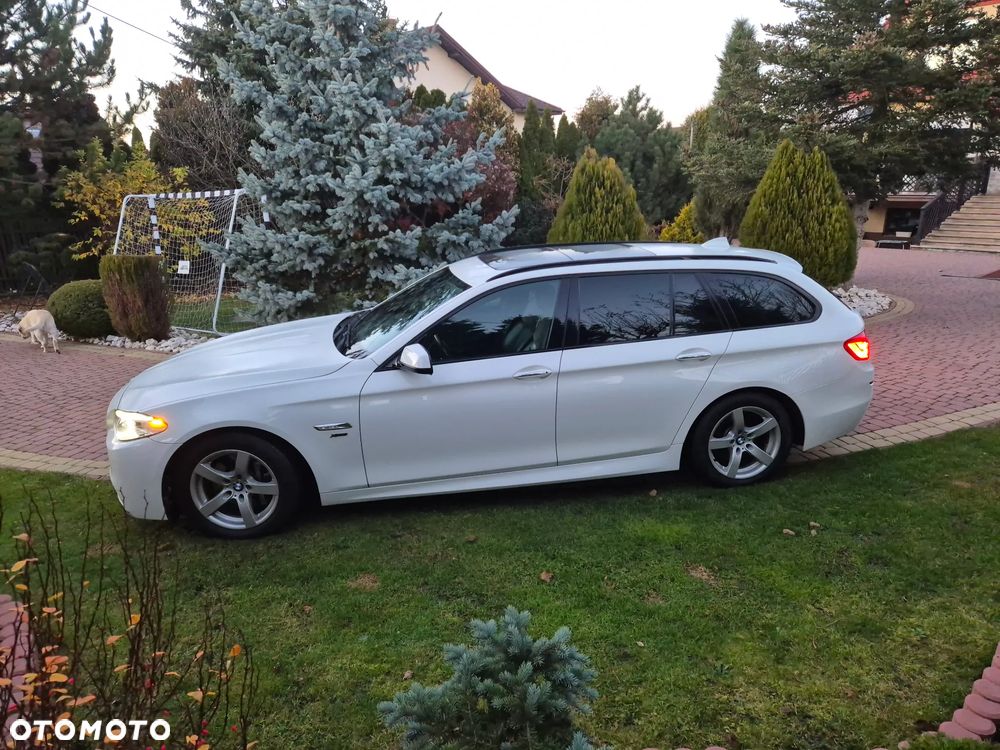 BMW Seria 5 525d xDrive - 6